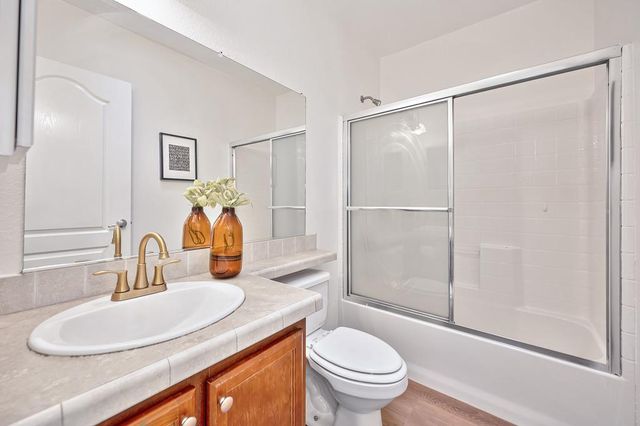 6564 Green Leaf Ln, Foresthill, CA 95631