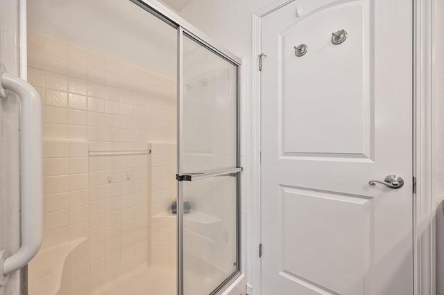 6564 Green Leaf Ln, Foresthill, CA 95631