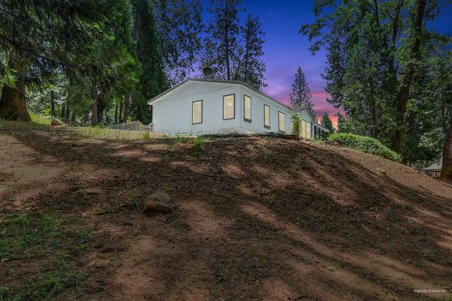 6564 Green Leaf Ln, Foresthill, CA 95631