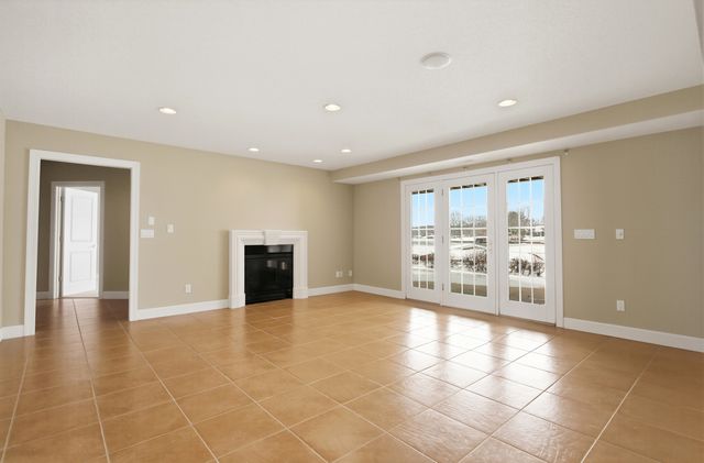 9284 E Court Eleven, Effingham, IL 62401