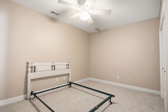 9284 E Court Eleven, Effingham, IL 62401