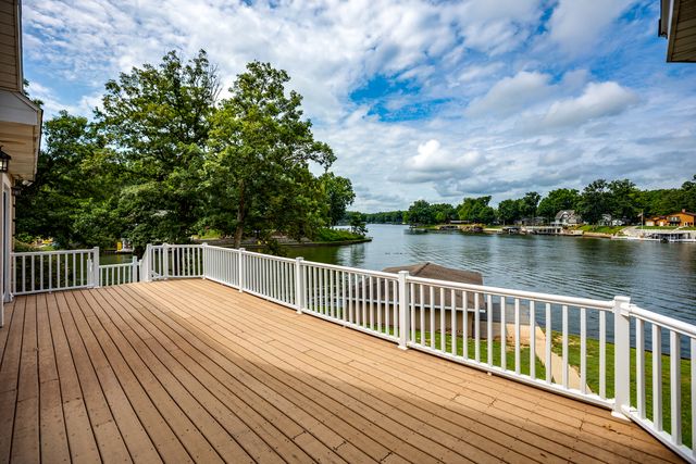 9284 E Court Eleven, Effingham, IL 62401