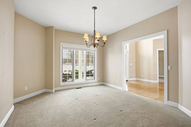 9284 E Court Eleven, Effingham, IL 62401