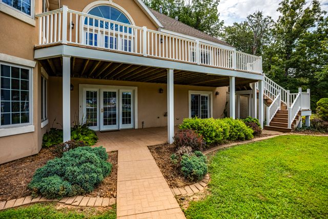 9284 E Court Eleven, Effingham, IL 62401