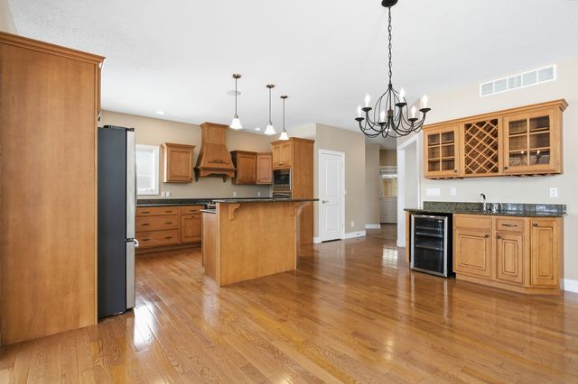 9284 E Court Eleven, Effingham, IL 62401