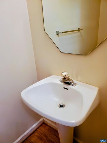 1408 GLENSIDE GREEN, Charlottesville, VA 22901
