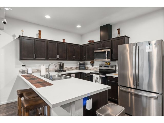 11760 Ne 21ST Way, Vancouver, WA 98684