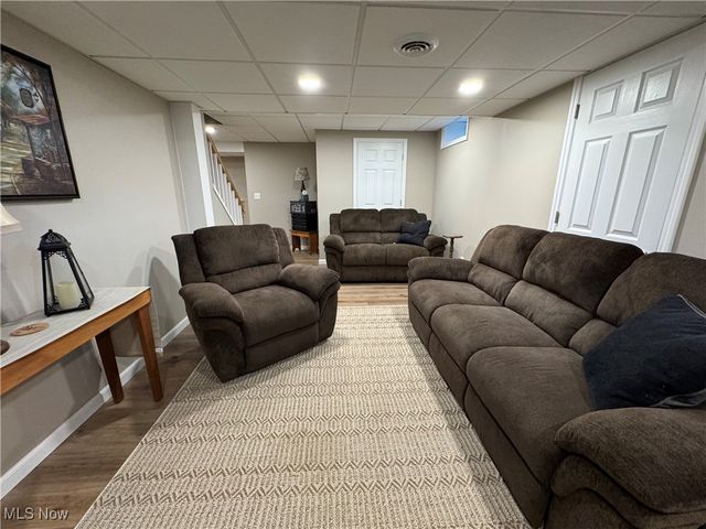 33316 Ambleside Drive, Avon Lake, OH 44012