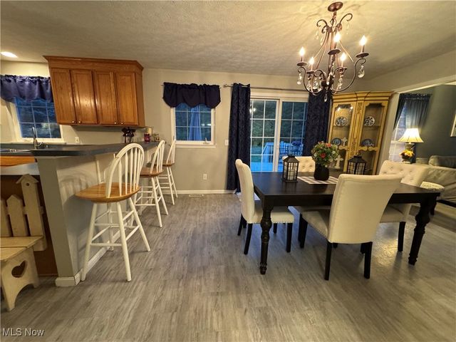 33316 Ambleside Drive, Avon Lake, OH 44012