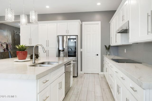 27822 N 203 Avenue, Wittmann, AZ 85361