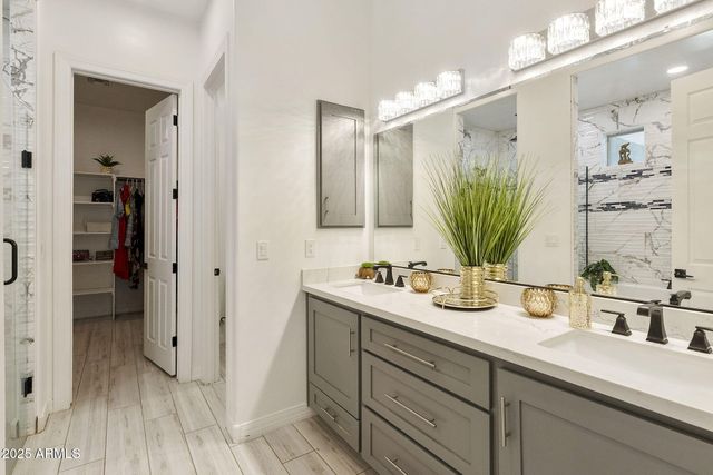 27822 N 203 Avenue, Wittmann, AZ 85361