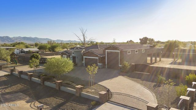 27822 N 203 Avenue, Wittmann, AZ 85361