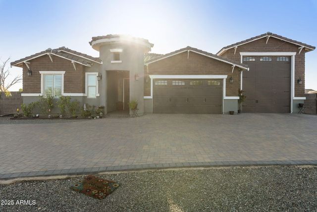 27822 N 203 Avenue, Wittmann, AZ 85361