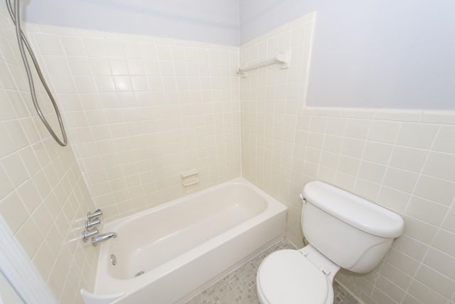 11 Kenilworth Road, Goose Creek, SC 29445