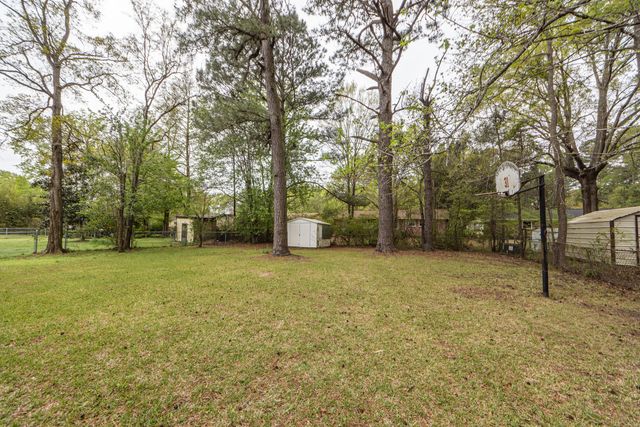 11 Kenilworth Road, Goose Creek, SC 29445