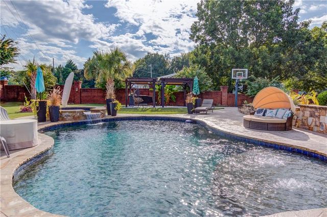 3418 Aberrone Place, Buford, GA 30519