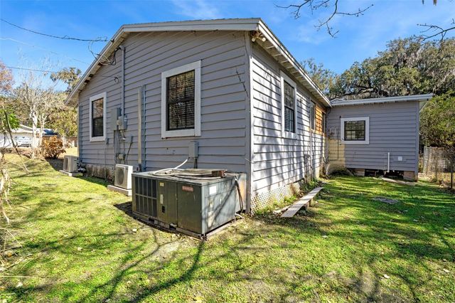 102 VINE STREET, Oviedo, FL 32765