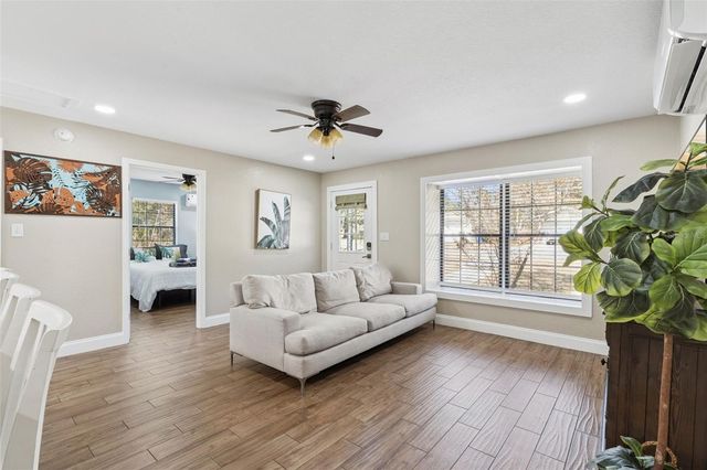 102 VINE STREET, Oviedo, FL 32765