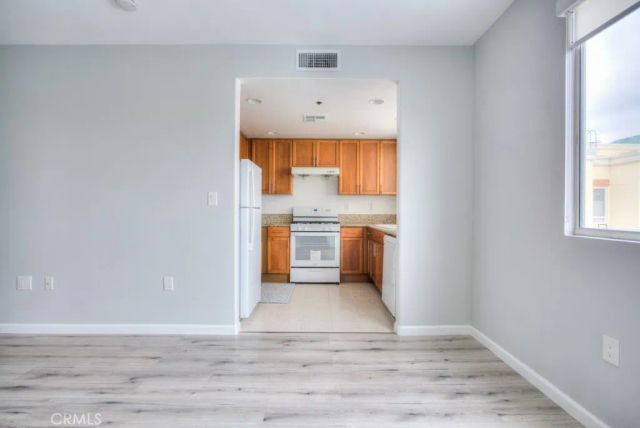 580 W Main 302, Alhambra, CA 91801