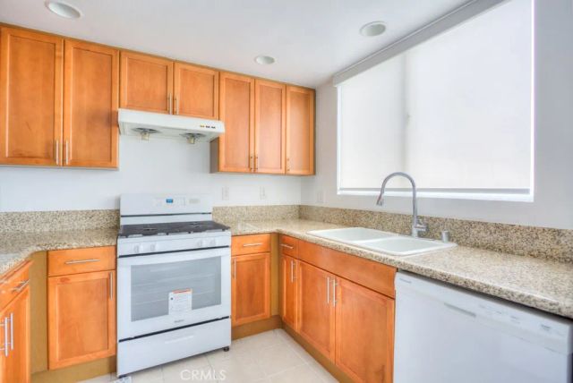 580 W Main 302, Alhambra, CA 91801