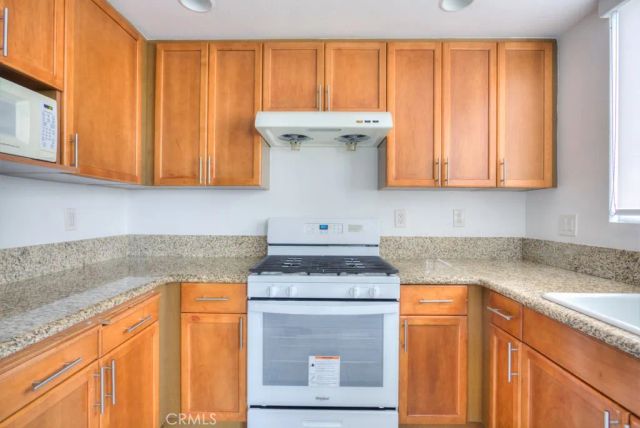 580 W Main 302, Alhambra, CA 91801