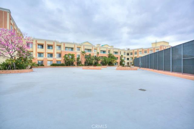 580 W Main 302, Alhambra, CA 91801