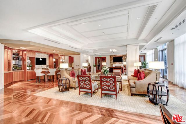 10700 Wilshire Boulevard 404, Los Angeles, CA 90024