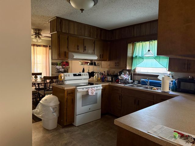 6504 S Mulberry Street, Pine Bluff, AR 71603