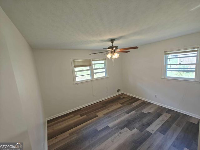 1296 Scenic Way SW, Lilburn, GA 30047