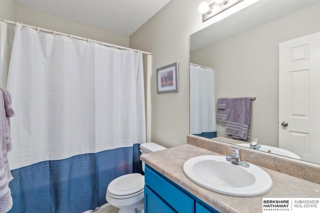 2310 NW 47th Street, Lincoln, NE 68524
