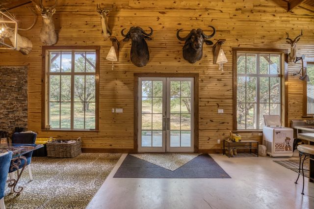 5519 County Road 222 Road, Hamilton, TX 76531