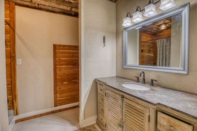 5519 County Road 222 Road, Hamilton, TX 76531