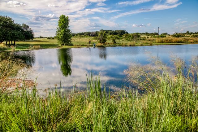 5519 County Road 222 Road, Hamilton, TX 76531