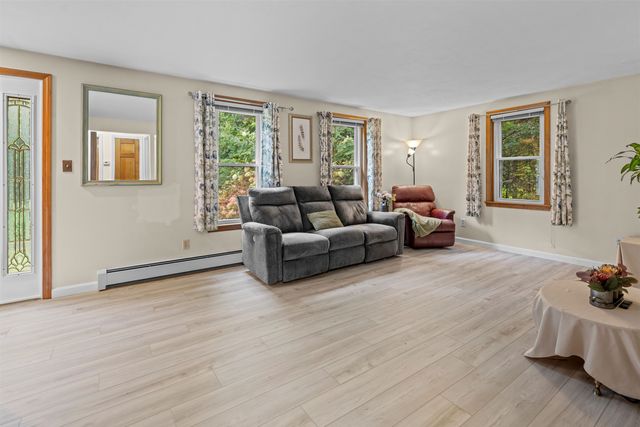 17 Centennial Drive, Webster, NH 03303