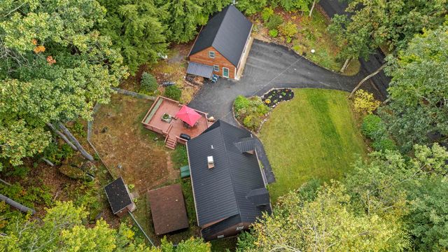 17 Centennial Drive, Webster, NH 03303