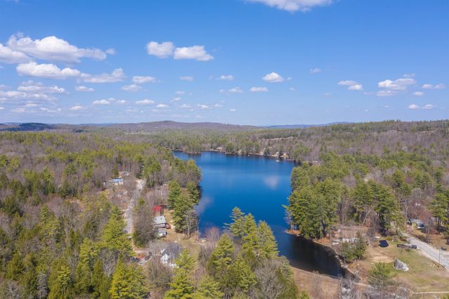 17 Centennial Drive, Webster, NH 03303