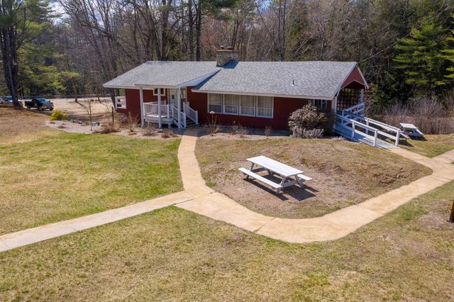 17 Centennial Drive, Webster, NH 03303