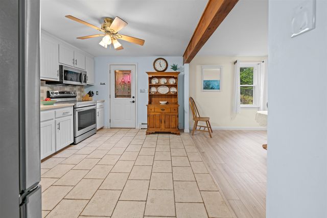 17 Centennial Drive, Webster, NH 03303