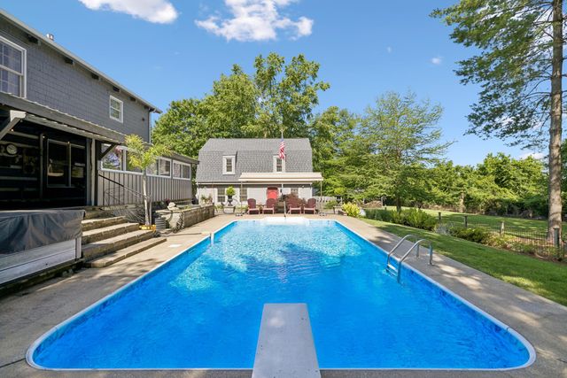 6521 Eudailey Covington Rd, College Grove, TN 37046