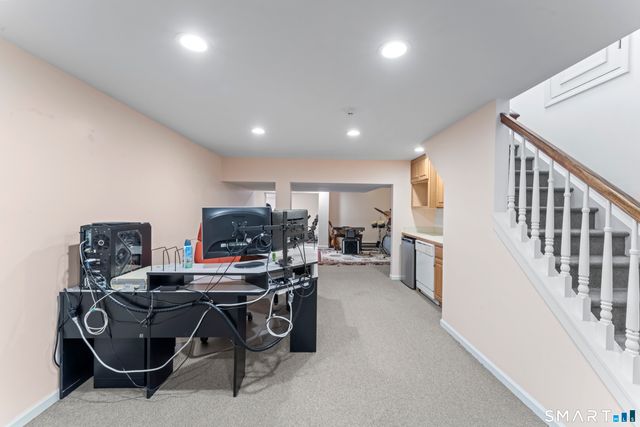 8 Cornerstone Court, Ridgefield, CT 06877