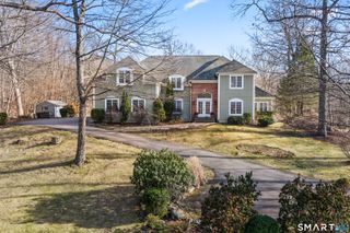 8 Cornerstone Court, Ridgefield, CT 06877