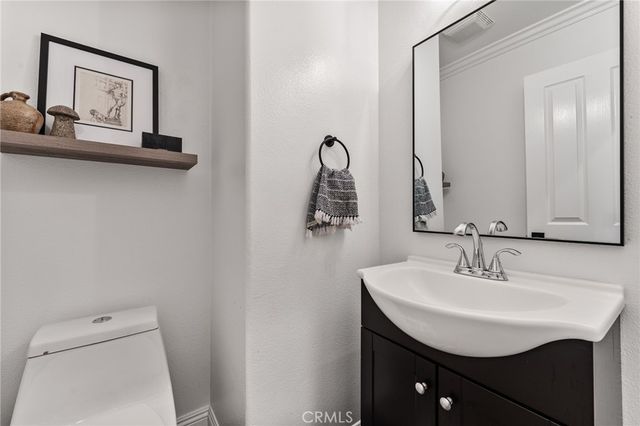 10 BOWER TREE, Irvine, CA 92603