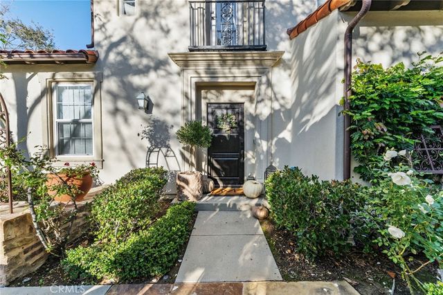 10 BOWER TREE, Irvine, CA 92603