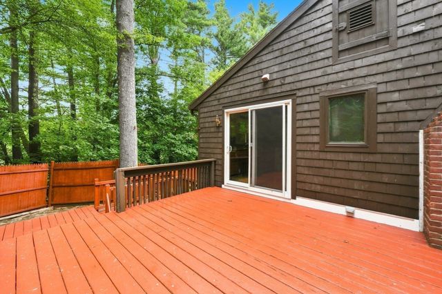71 Warren Road, Townsend, MA 01469