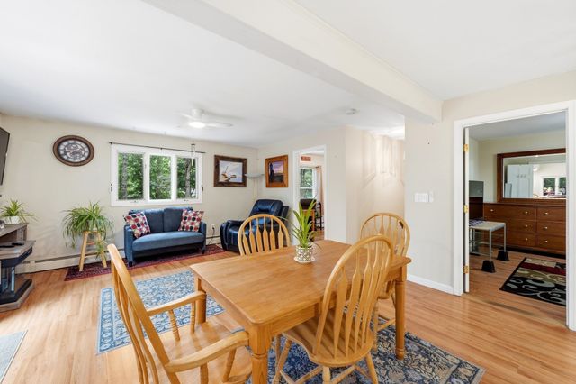 71 Warren Road, Townsend, MA 01469
