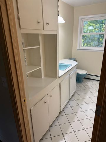 71 Warren Road, Townsend, MA 01469
