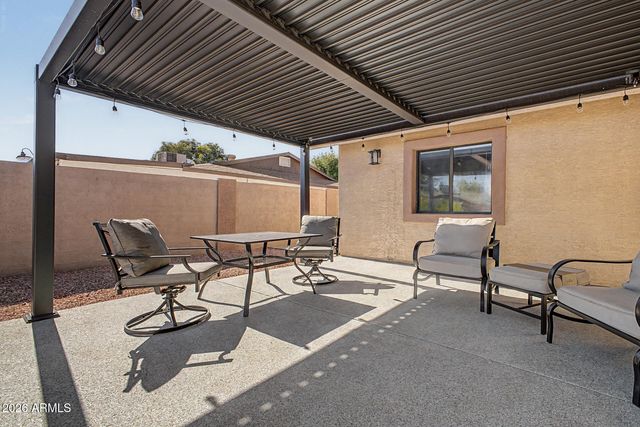6727 W SAN MIGUEL Avenue, Glendale, AZ 85303