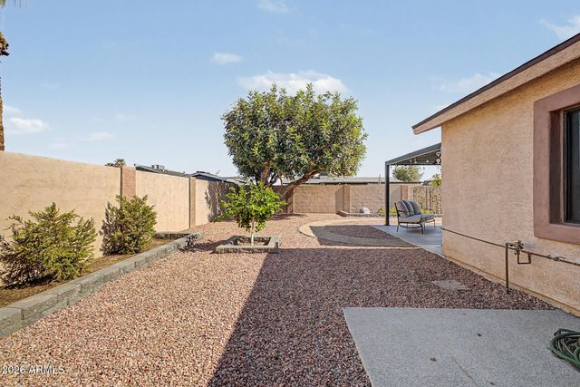 6727 W SAN MIGUEL Avenue, Glendale, AZ 85303