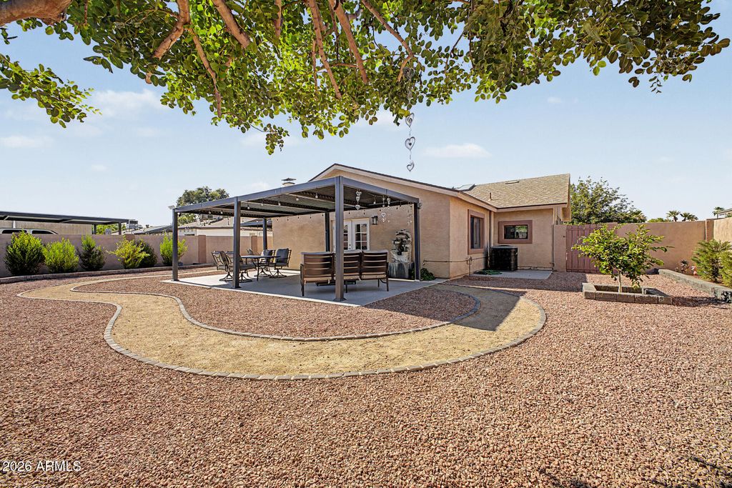 6727 W SAN MIGUEL Avenue, Glendale, AZ 85303