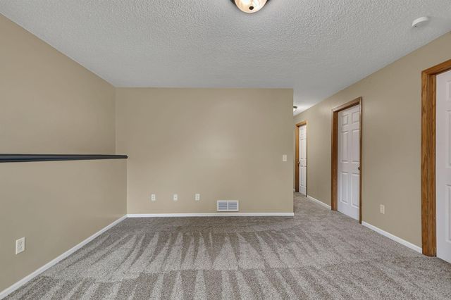 236 11th Avenue N, Waite Park, MN 56387